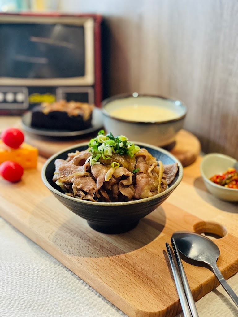 重良料理所｜餐酒館｜定食｜飲品｜場地租借 的照片