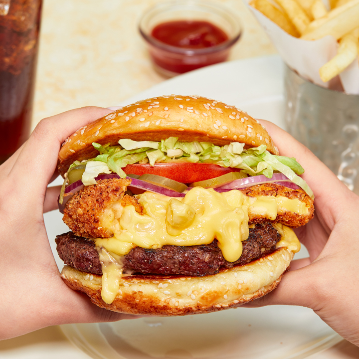  The Cheesecake Factory