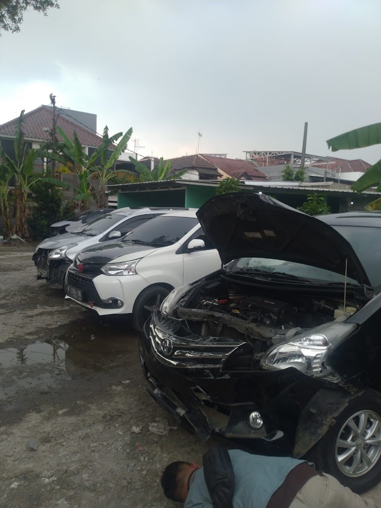 Bengkel Mobil Haya AutoMotor (Mekanik mobil panggilan)