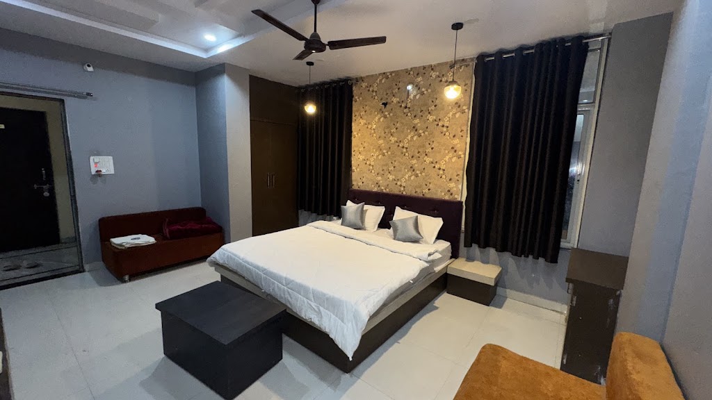 Hotel Bal Krishna