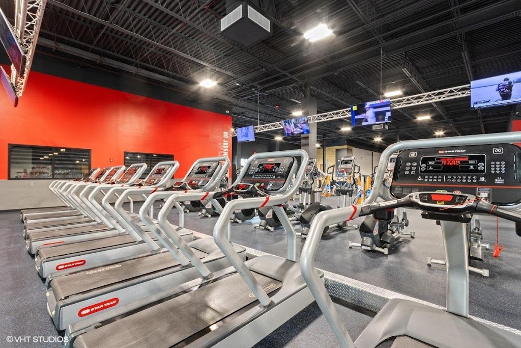  Crunch Fitness - Normal