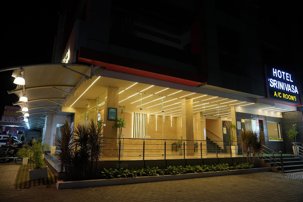 Hotel Srinivasa