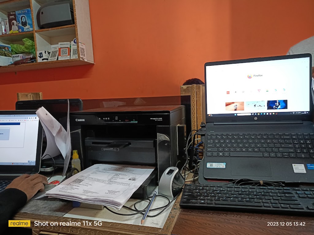 Ansh Csc Center And Adhar Demographic Update Center By Uidai