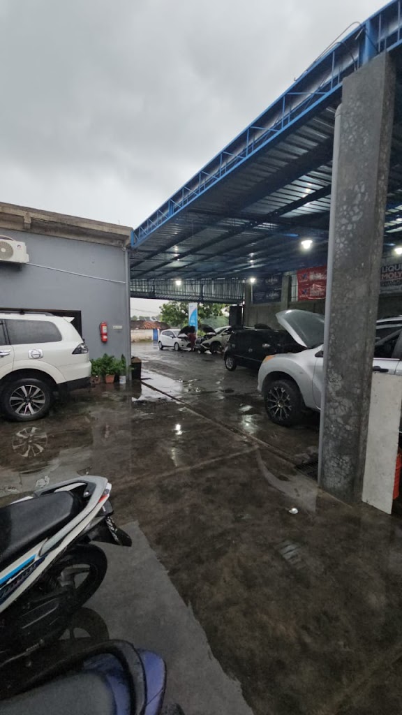 Bengkel Mobil (FRIDO GARAGE 2) Kartasura