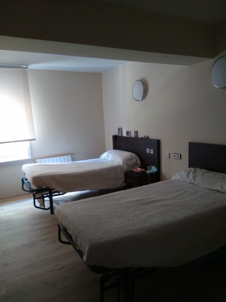 Residencia Lopabi S.L. — Habitaciones
