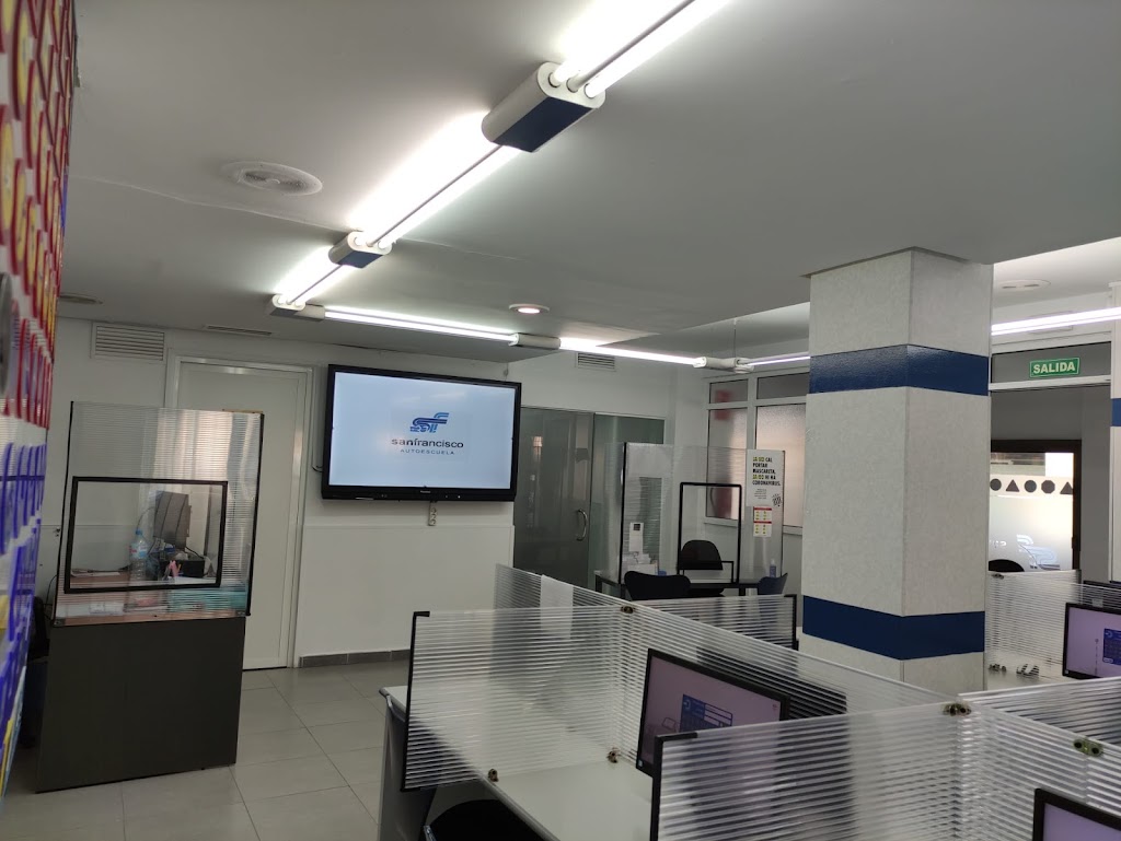 Autoescuela San Francisco - Autoescuela Crevillente — Del propietario
