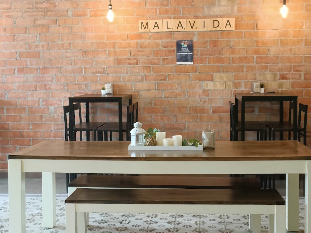 Malavida — Ambiente