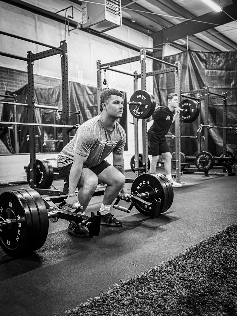  Mad House Performance