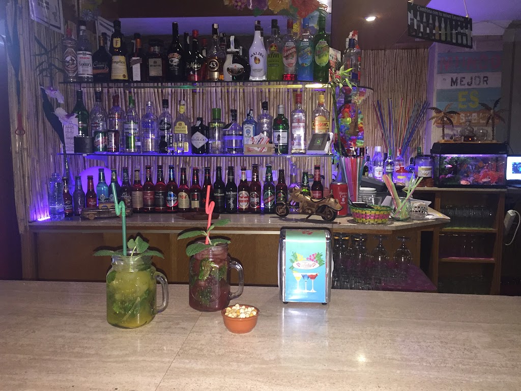 ALOHA bar — Ambiente