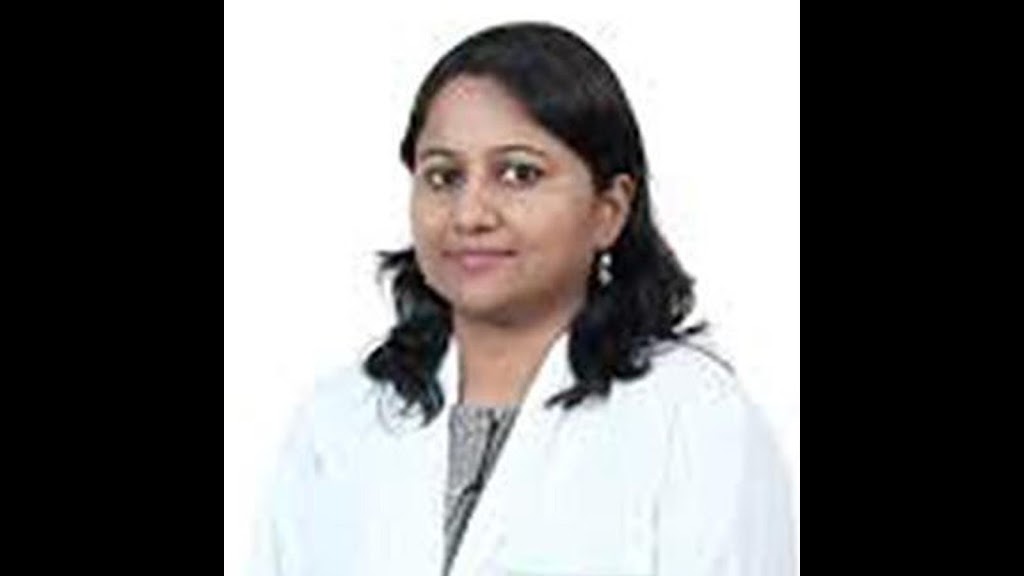 Dr. Dr Rashi Khare Best Interventional Cardiologist In Fortis Hospital Shalimar Bagh