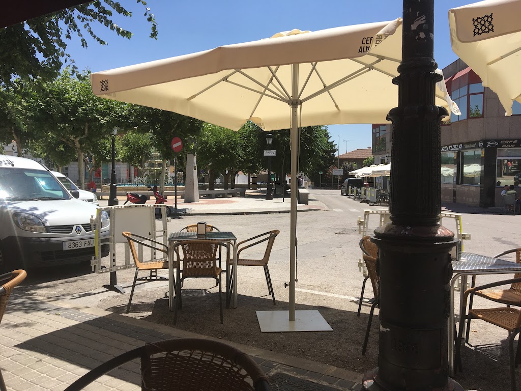 Bar Restaurante Las 4 estaciones — Ambiente