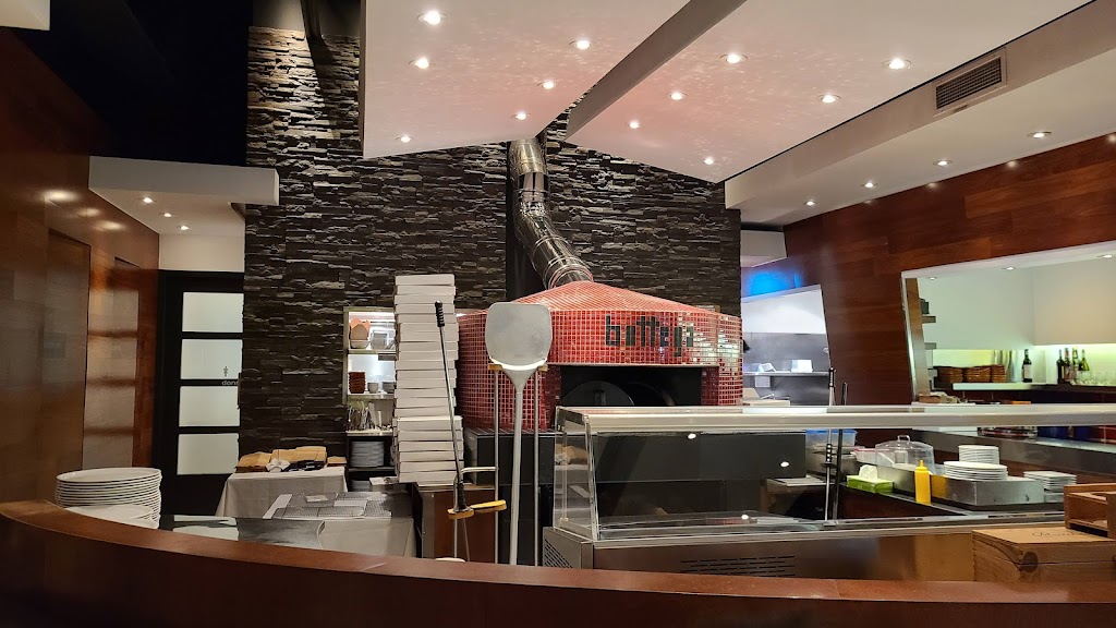 Bottega Pizzeria in Laval