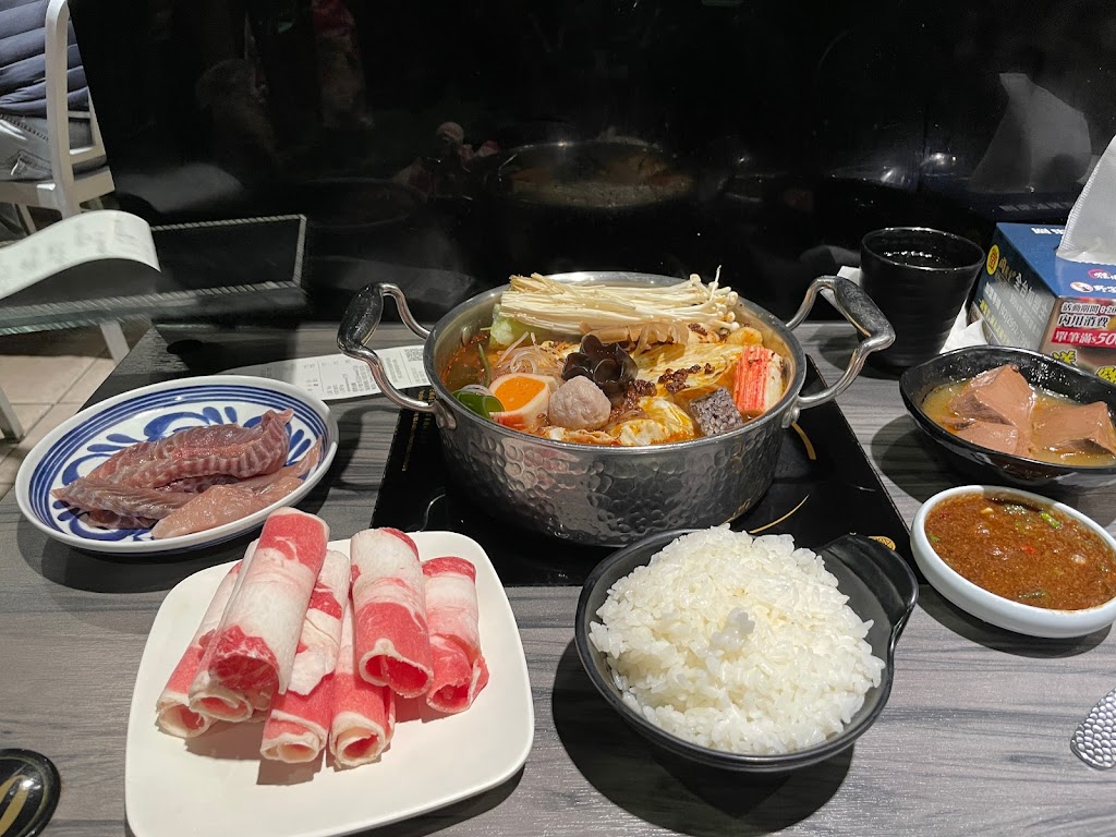 肉劇場經典Mini火鍋-大食代板橋店 的照片