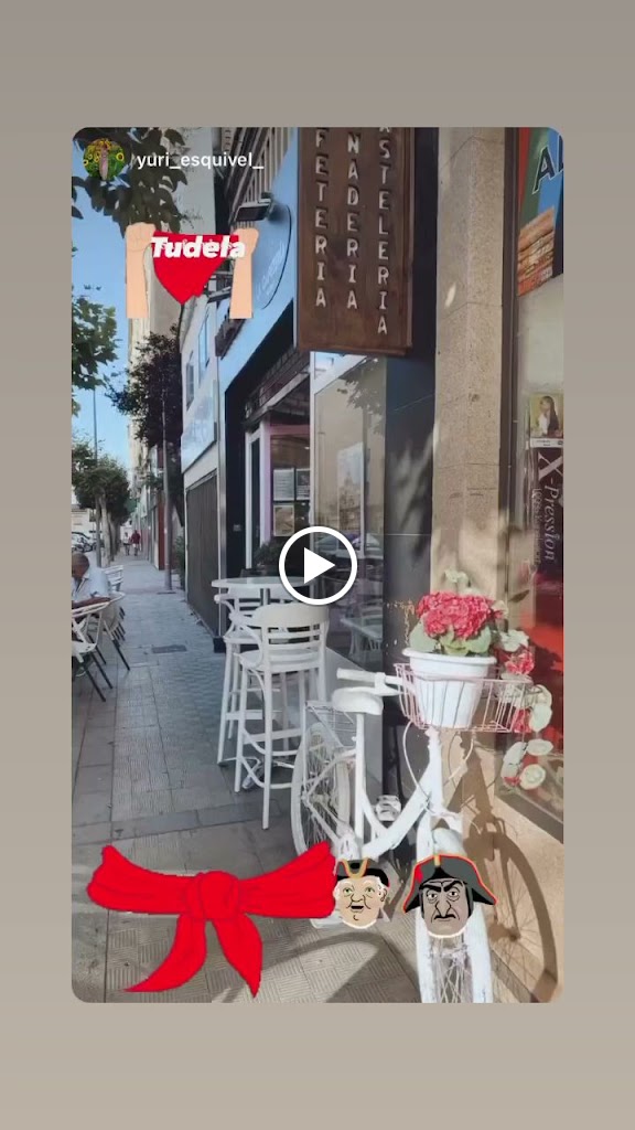 La cafeteria de mi barrio — Videos