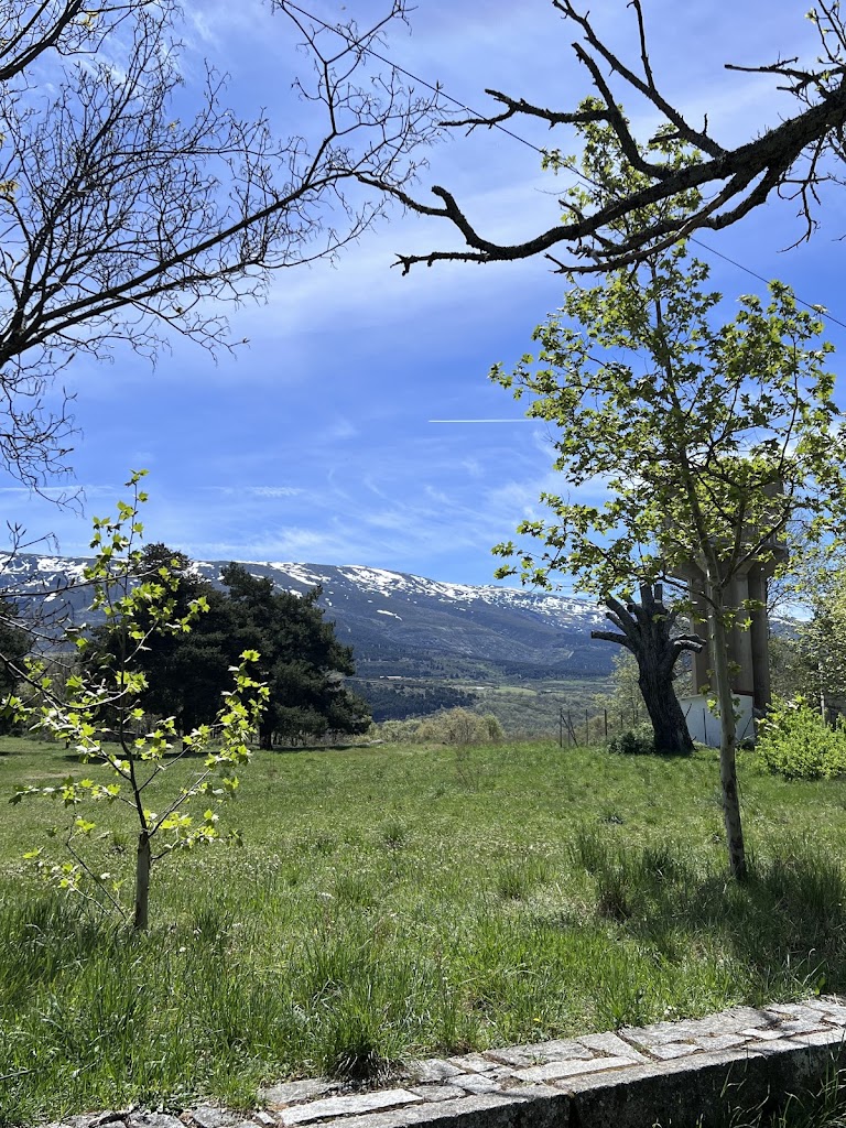 Tramo metalico sobre rio Cuerpo de Hombre