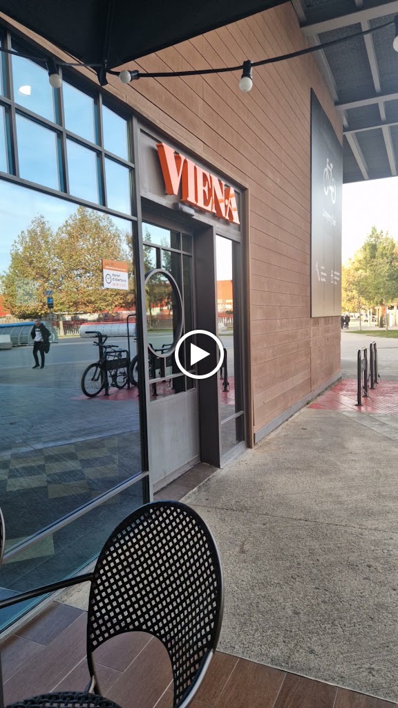 Viena - Cornella de Llobregat — Videos