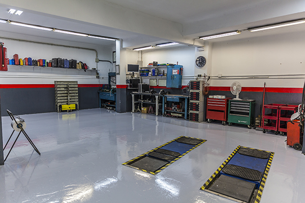 JDM GarageTenerife — Interior