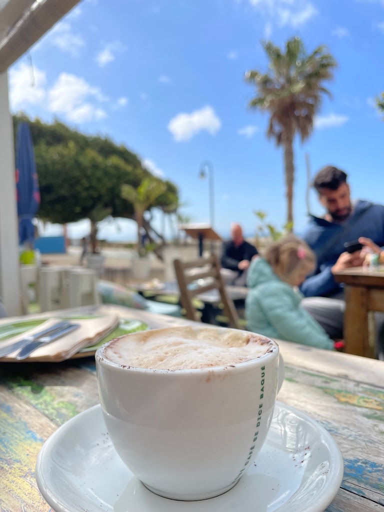 Cafe del Mar Beach Restaurante Bar — Capuchino