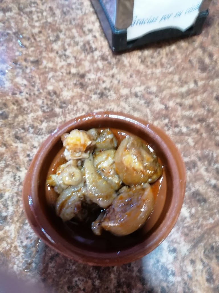 Meson La Encina — Comida y bebida
