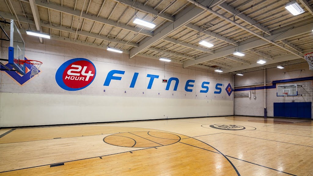  24 Hour Fitness