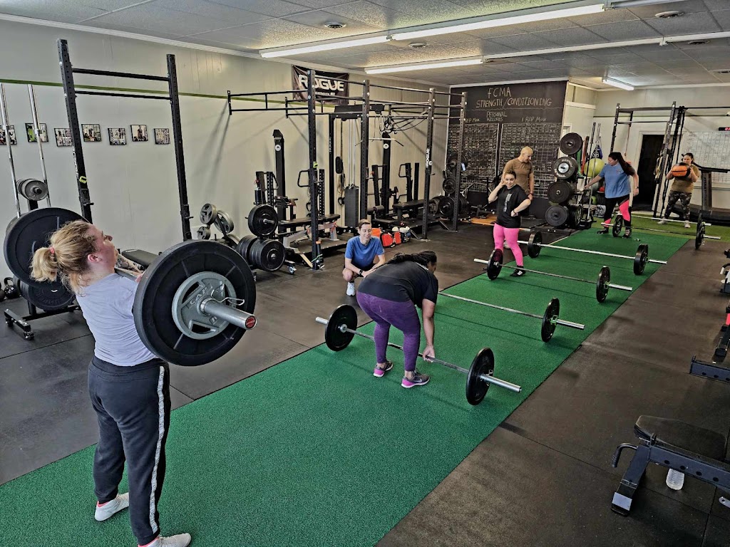  Fit4U: Small Group Personal Training