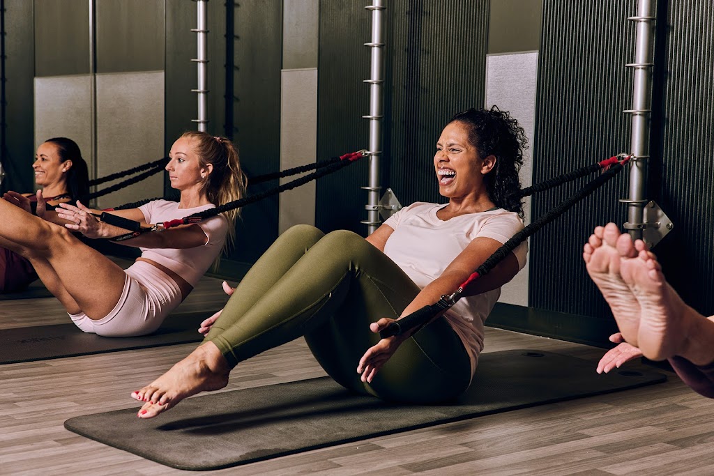  Crunch Fitness - Fall River