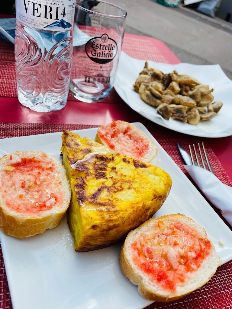 Can Chen Restaurant- Cafeteria — Papas fritas