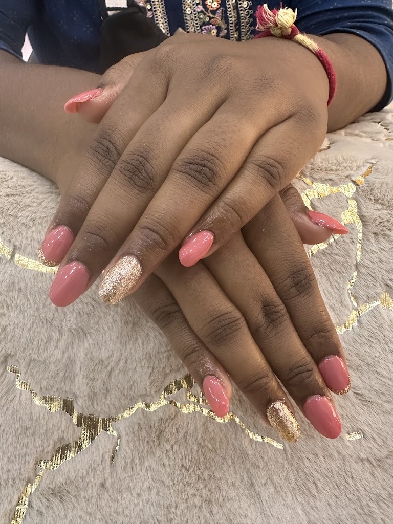 Blush Brush Make Up Nails Studio Academy Virar