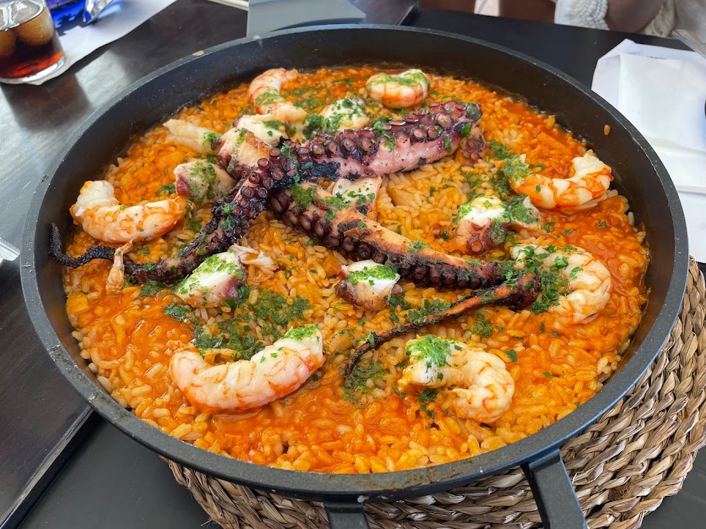 Tulum Club&Restaurant — Paella