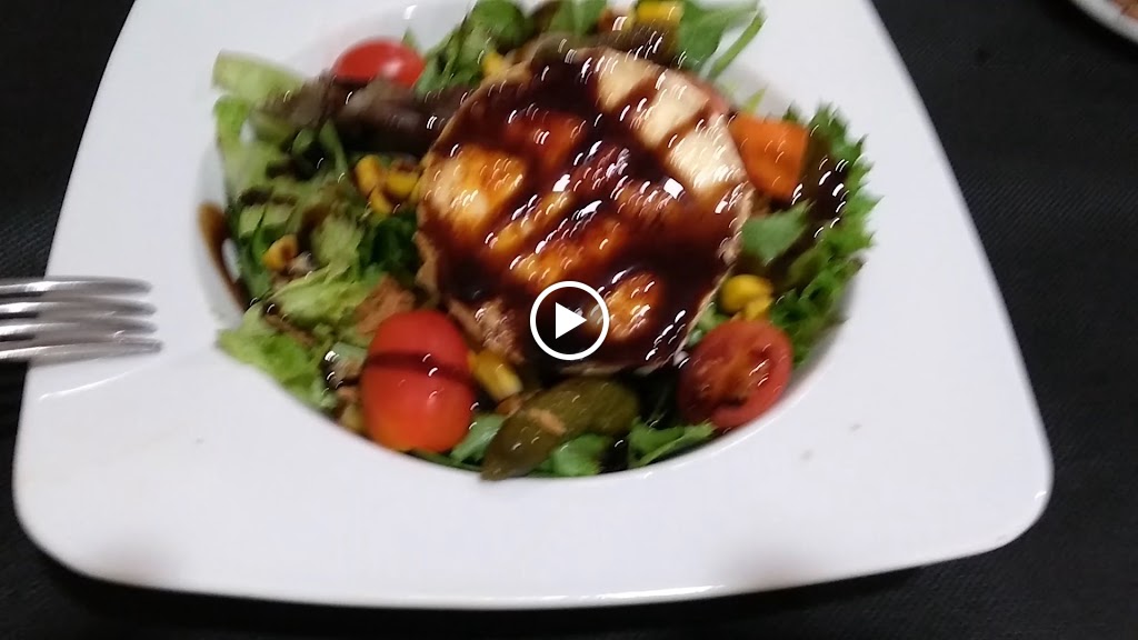 Restaurante Famy — Videos