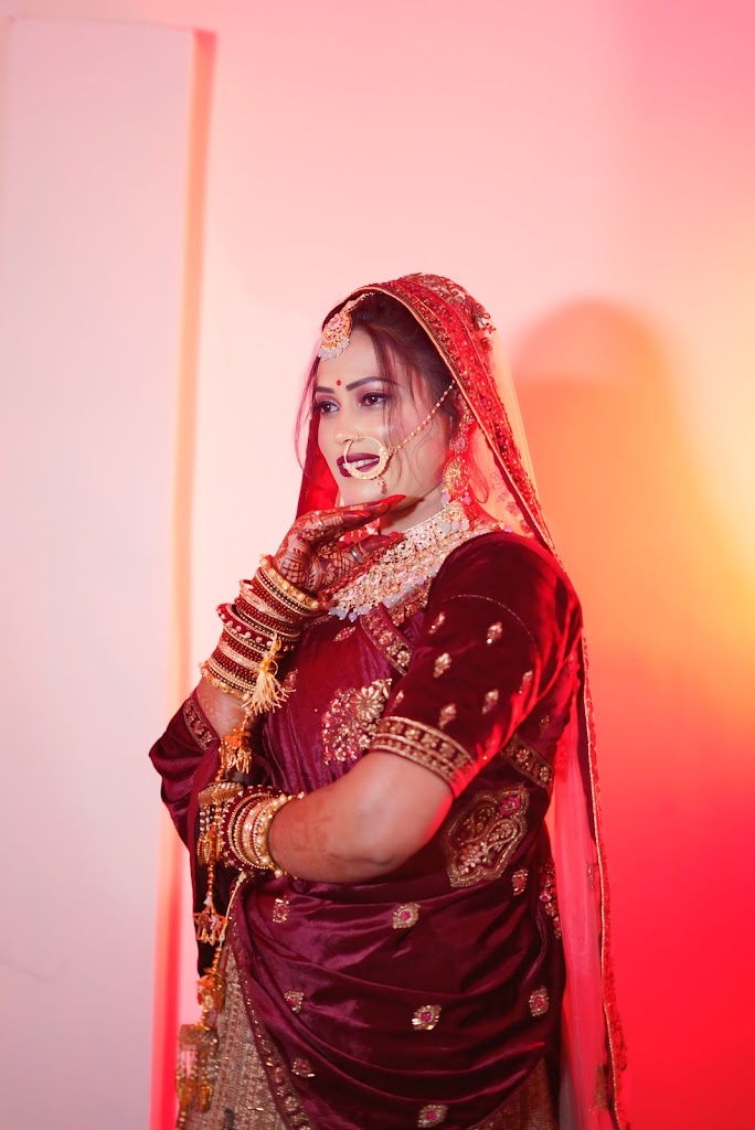 Red Rose Beauty Parlour