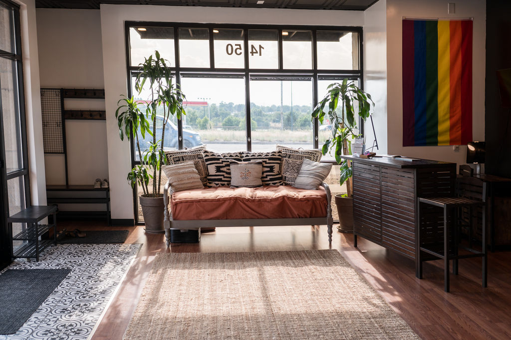  Sankalpa Pole Fitness