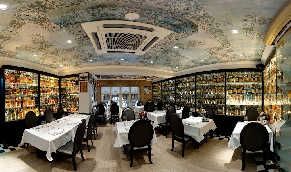 Restaurante Victor Montes — Ambiente