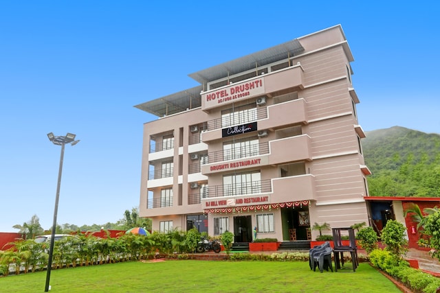 Collection O Hotel Drushti