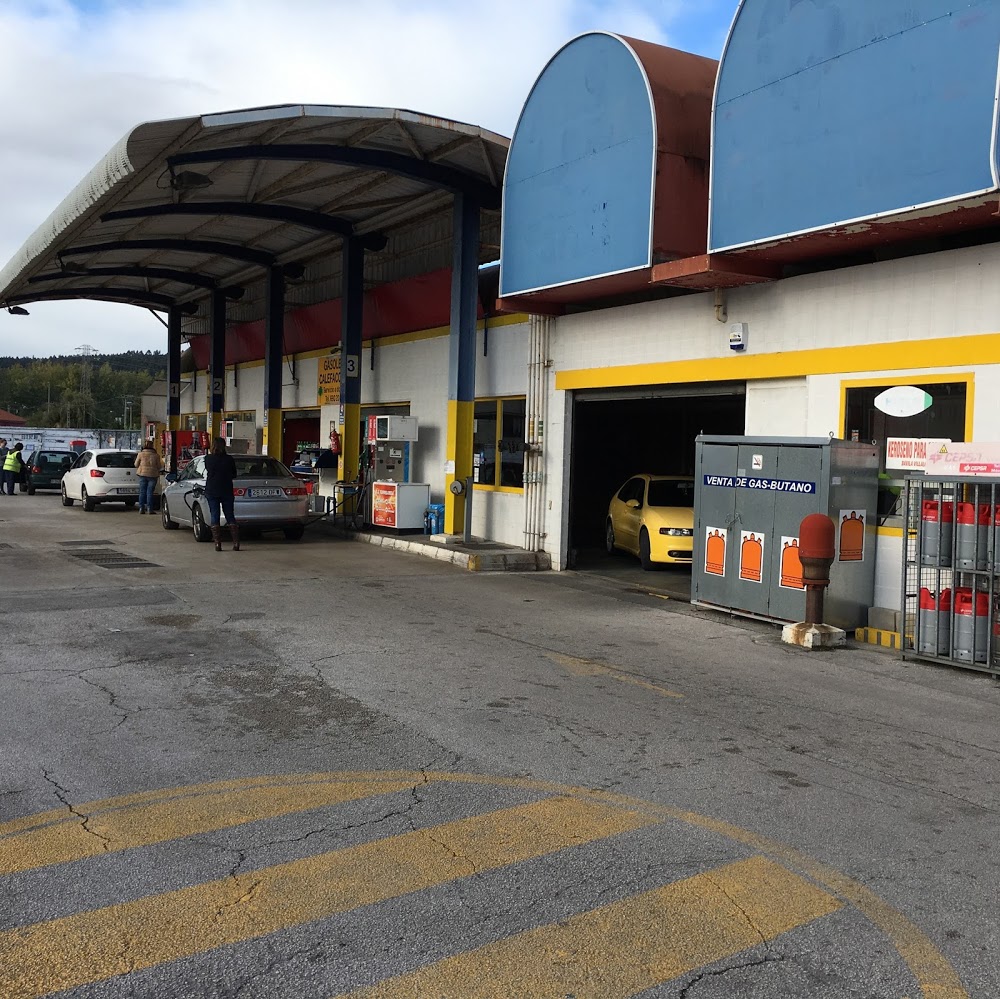 Area de Servicio Torrelavega SL — Surtidor de combustible