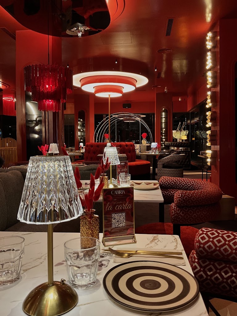 Cabiria Ristorante Italiano — Comida y bebida