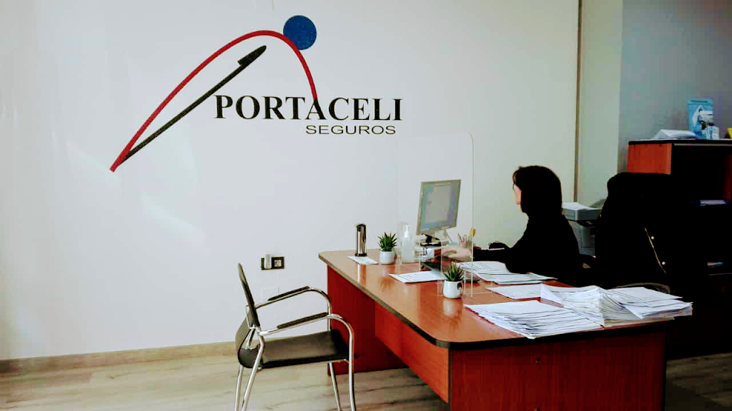 PORTACELI SEGUROS Caravaca — Interior