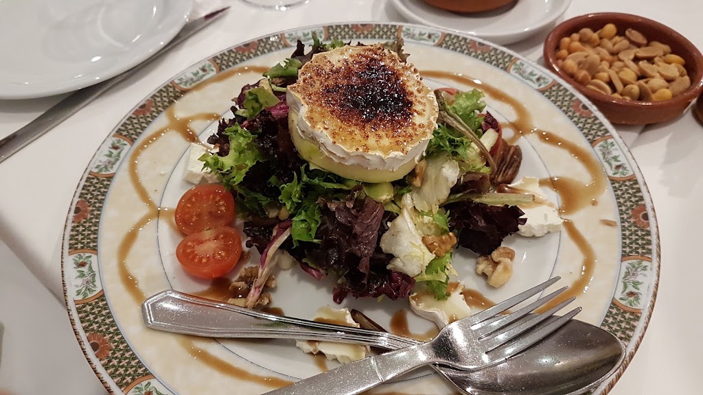 Restaurante La Lonja centro Marbella — Comida y bebida