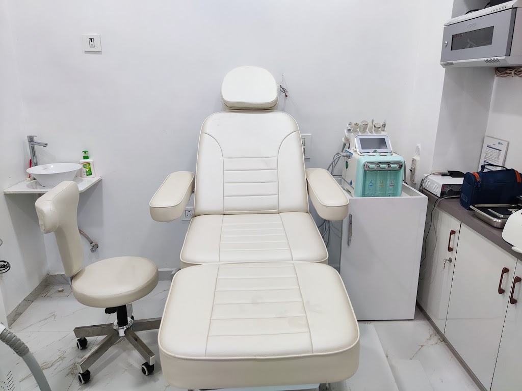 Skintotal Skin Hair Nail And Laser Clinic Dr Subodh D Jane