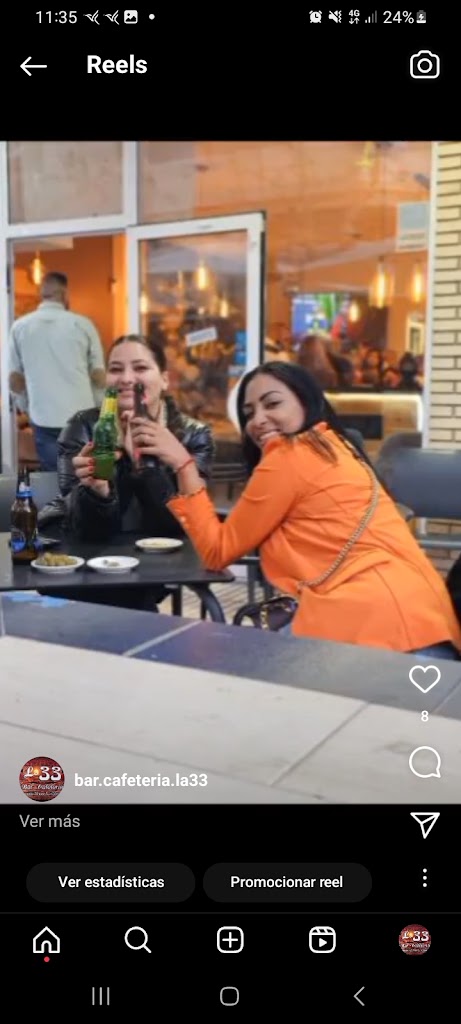 Bar cafeteria La 33 — Del propietario