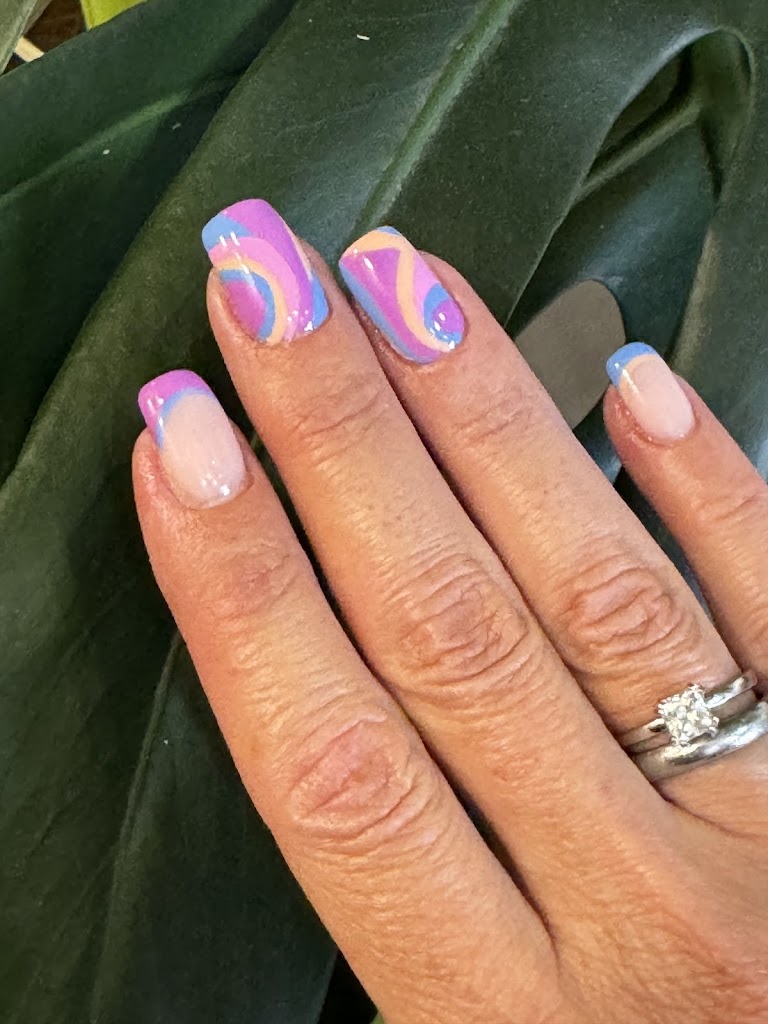 Meller Nails and Beauty. Centro de Estetica. — Del propietario