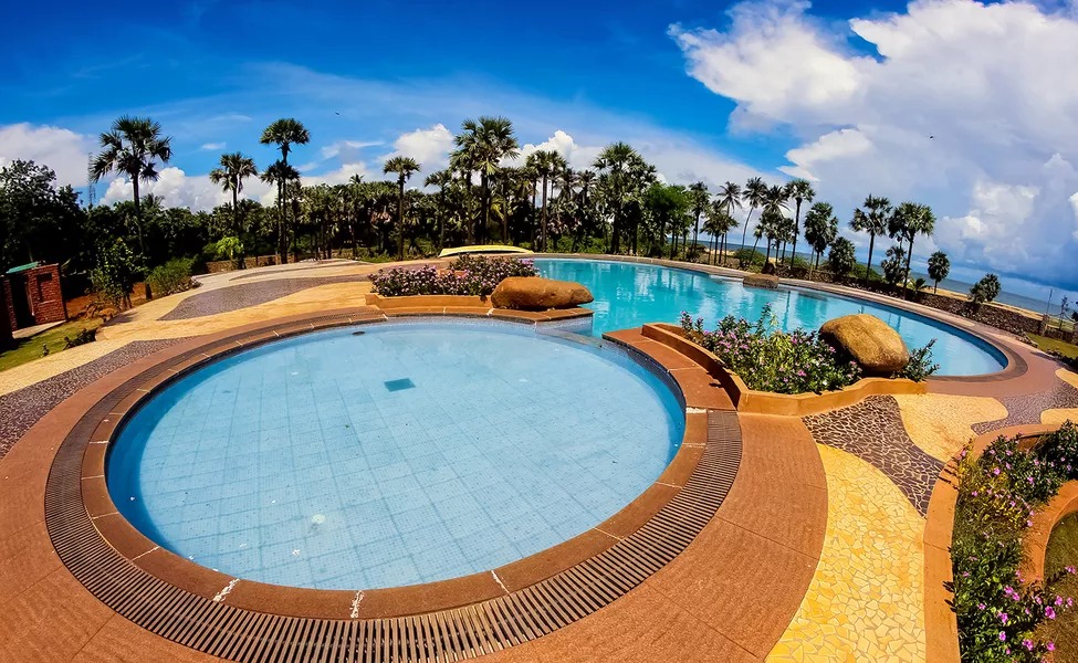 Nalla Eco Beach Resort