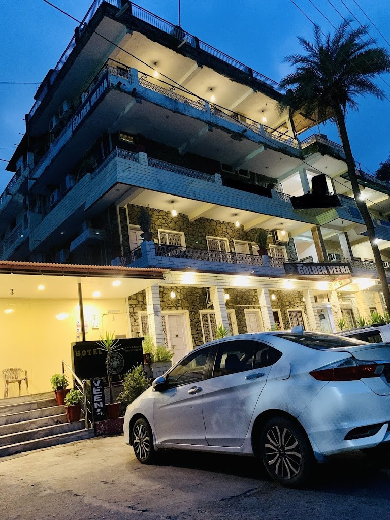 Hotel Golden Veena