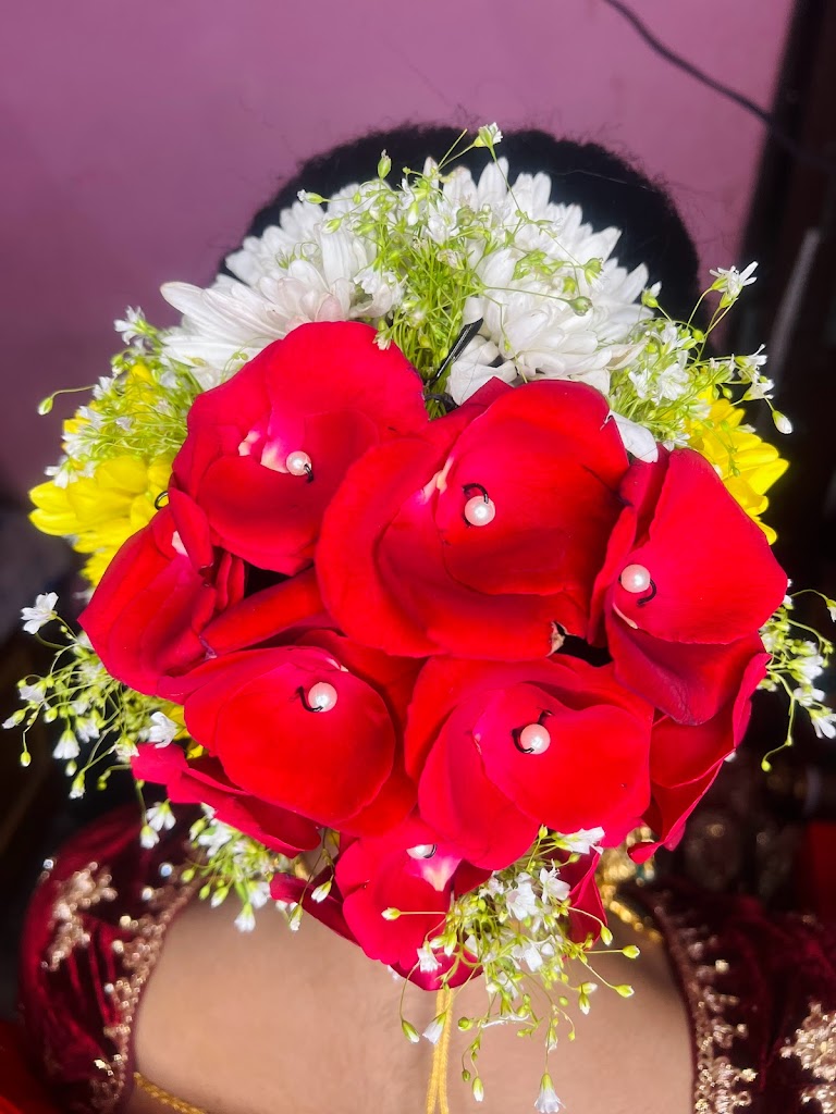 Sonnams Makeup Studio Academy