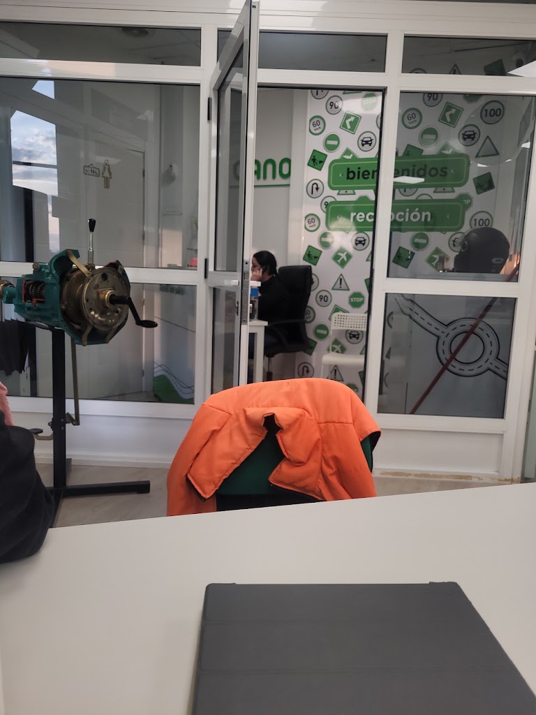 Autoescuela Cano Formacion y CAP — Mas recientes
