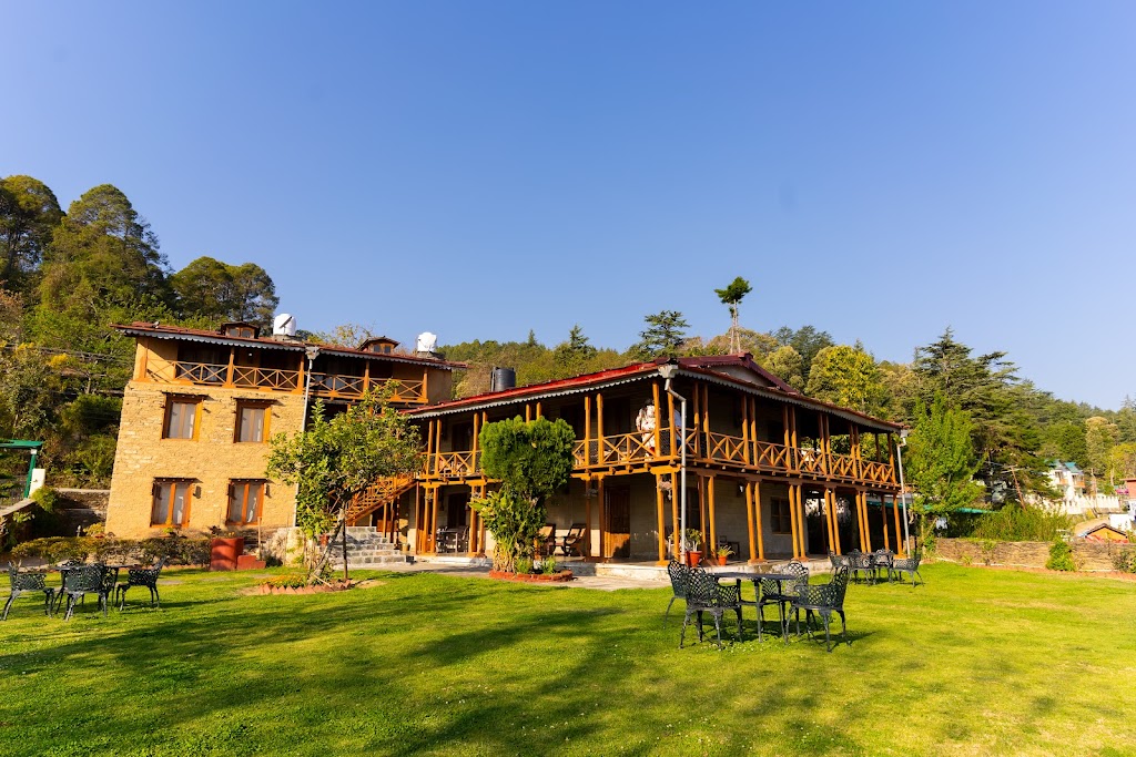 Chevron Eco Lodge