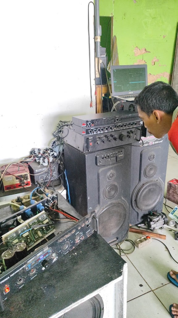 PERKASA JAYA MOTOR OLI & AC MOBIL