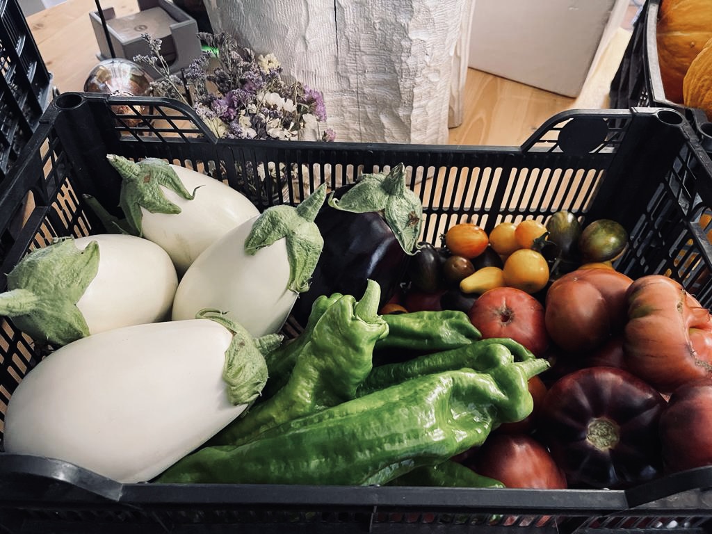 Mama Flora Gastrobar — Comida y bebida