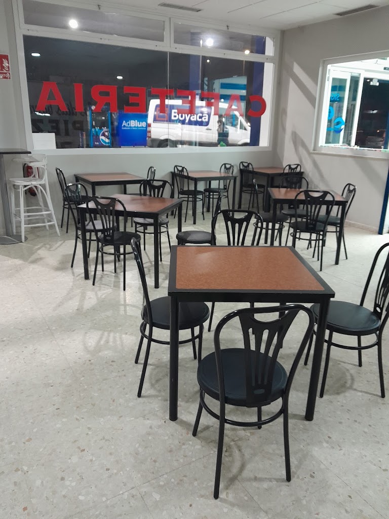 E.S. Tres Caminos — Interior