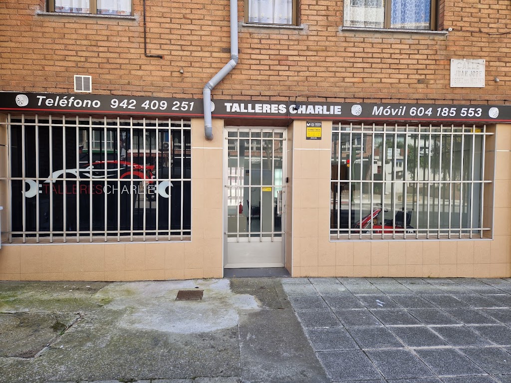 Talleres Charlie — Del propietario
